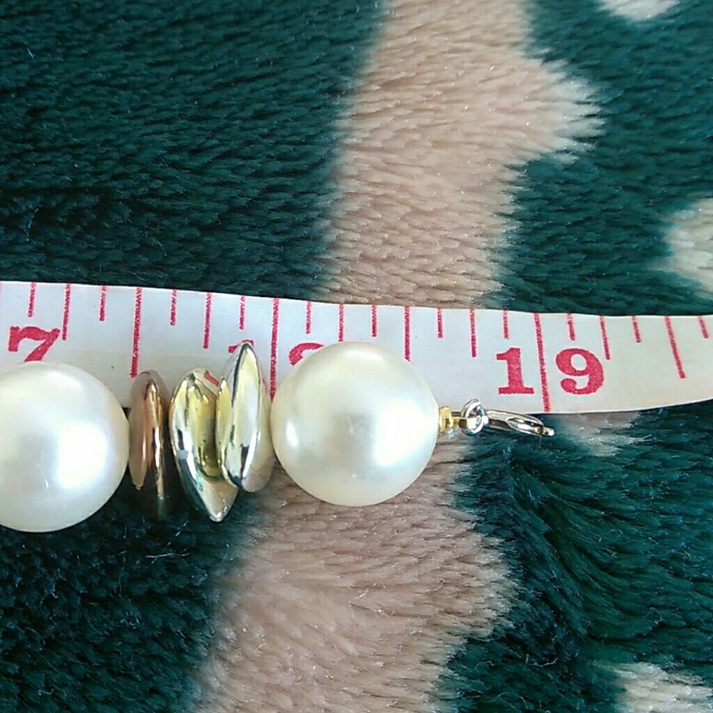LARGE PEARL NECKLANCE. - Picture 4 of 4